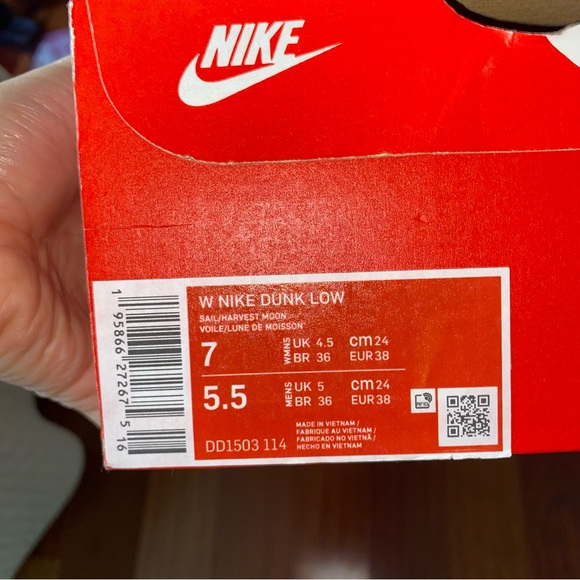 Sold ❌Dunk low harvest moon - Picture 4 of 10